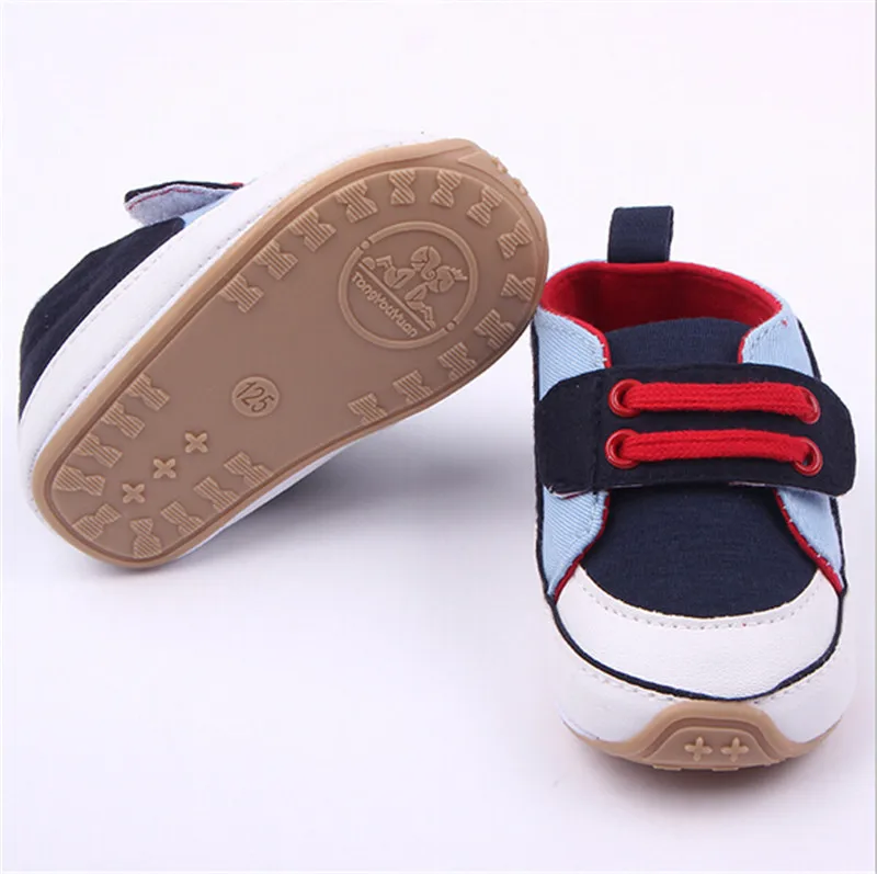 2015 модная детская обувь с жесткой подошвой нескользящая для новорожденных