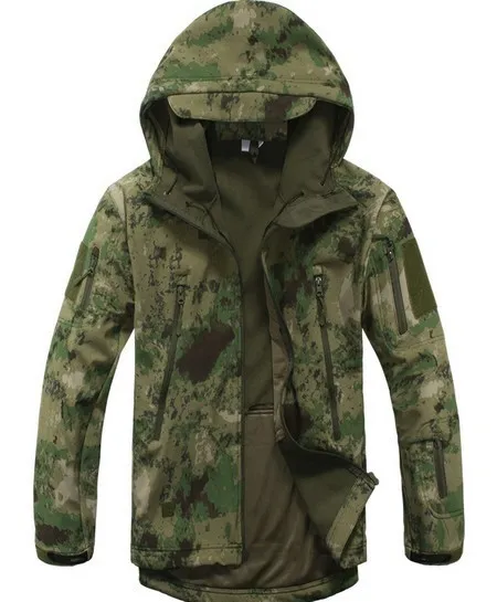 green camouflage Мужская Уличная тактическая куртка V5.0 из кожи акулы софтшелл Водонепроницаемая Мужская Спортивная Флисовая теплая камуфляжная куртка-кардиган с капюшоном - Цвет: green camouflage