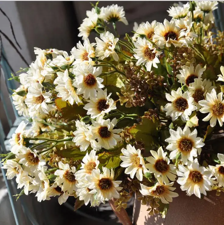Artificial flower 15 head Daisy bouquet High-end artificial flowers Decorative Photography Silk cloth Sun | Дом и сад