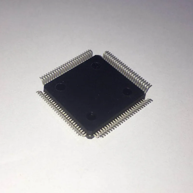 2 шт. TMP93PW40EF-6028 посылка QFP встроенный блок IC чип памяти новый бренд оригинал |