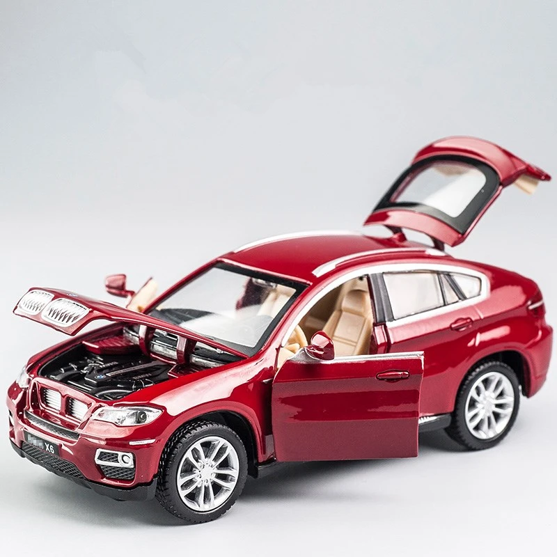 KIDAMI 1:32 Alloy Pull Back Diecast X6 car Model with Sound Light boys Collection Gift Toy For children |