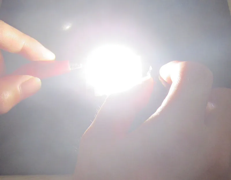 1 шт. 10W белый полный спектр 45мм 380 ~ 780нм 900LM 9V ~ 12V 900мА 1050мА SMD светодиодный чип DIY для растительных светильников.