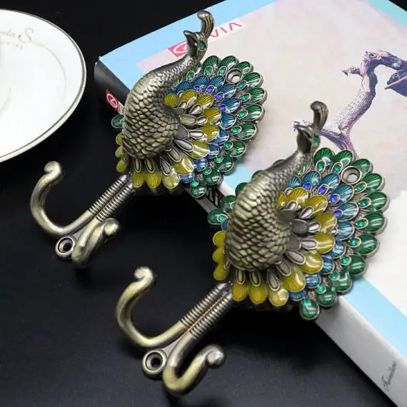 1 шт. платья с павлином крючки/цветные настенные крючки для пальто золотые