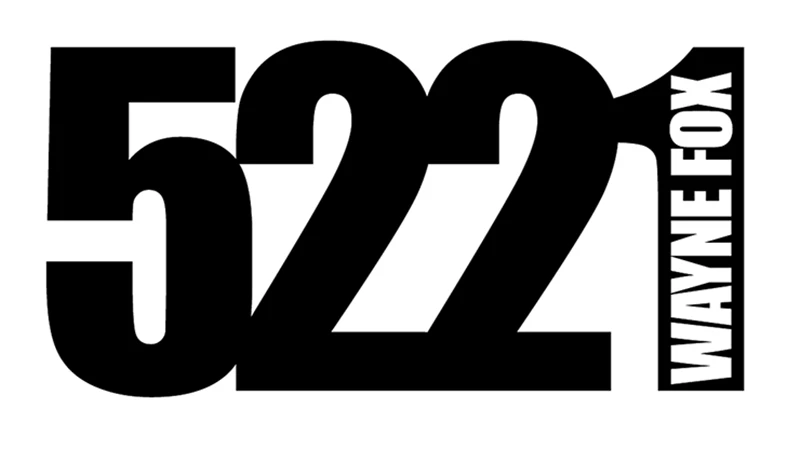 5221 (Gimmicks и онлайн инструкции) от Wayne Fox Волшебные трюки карта магия закрыть этап
