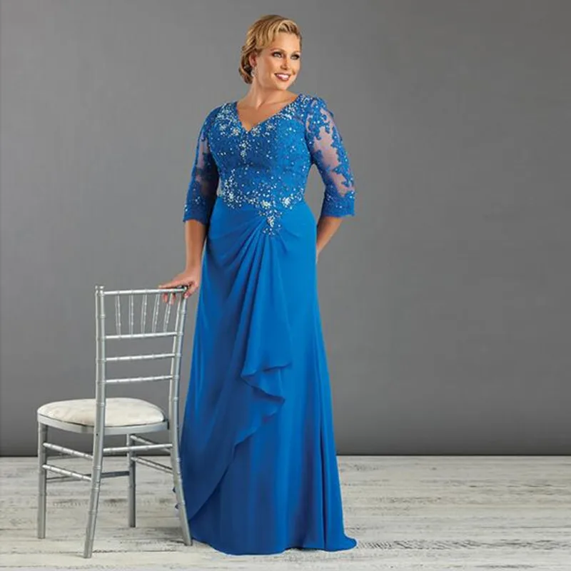 Женское платье для матери невесты голубое вечернее с кружевной аппликацией и