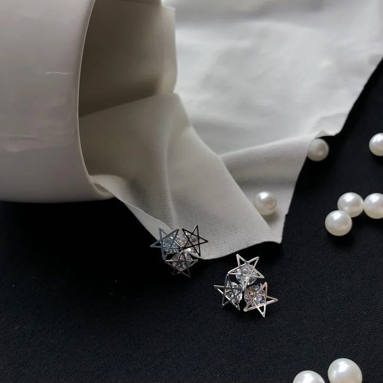 S925 Серебряные модные серьги-гвоздики с полой звездой корейские простые серьги со