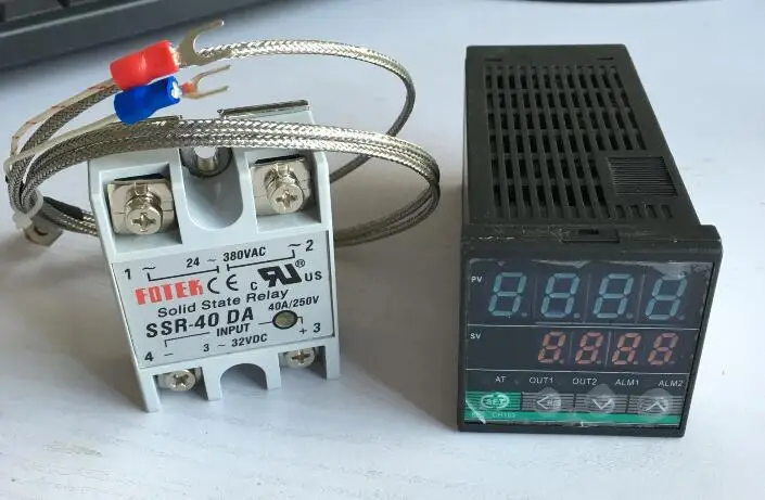 ПИД регулятор температуры CH102 соответствует стандарту вывода USB + 1 м термопары K