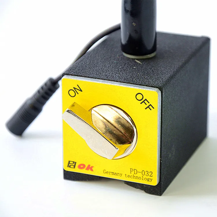 Лупа с магнитным присосом и увеличительным стеклом PD-032B 3X