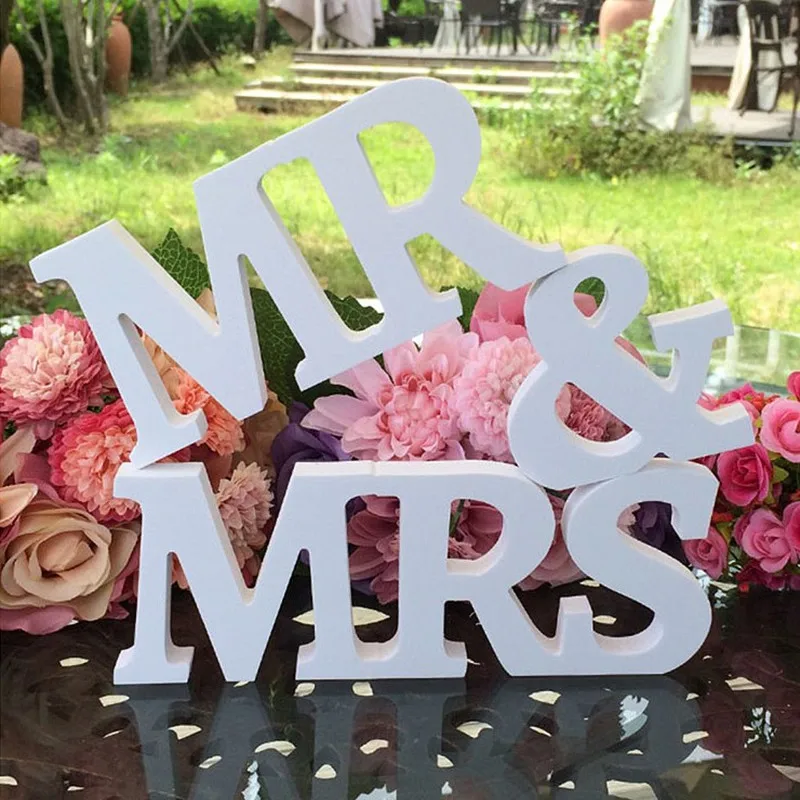 Wooden MR & MRS Wedding Signs For Sweetheart Love Wedding Sign Table Numbers Letters Decorations Marriage Accessories