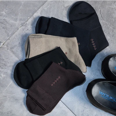 each color 1 pair Мужская одежда, 5 пар/партия, мужские деловые Дышащие длинные носки до щиколотки, мужские Модные черные/белые бамбуковые Sox дезодорант Sokken - Цвет: each color 1 pair