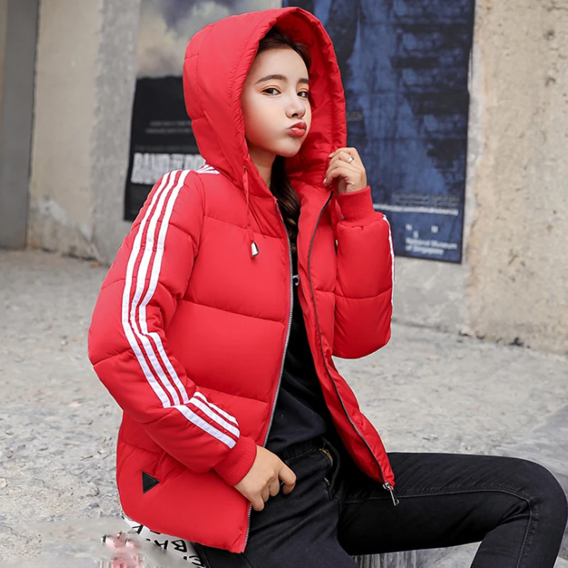 Модные белые толстые короткие женские куртки и пальто теплая тонкая женская