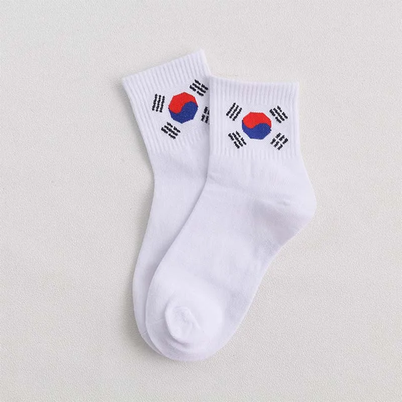 10 Женские носки с героями мультфильмов, хлопковые носки Harajuku, женские милые носки унисекс для скейтбординга, хипстерские модные носки с животным принтом - Цвет: 10