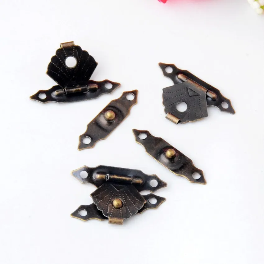 Бесплатная доставка 50 комплектов металлический крюк Коробка защелки сумка с пряжкой коробка кошелек с замком замок античная бронза 29x18 мм J2974