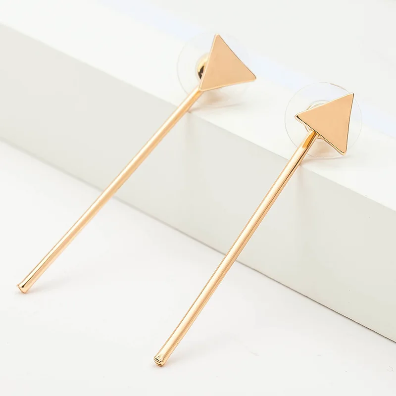 Двухсторонние треугольные серьги с кисточками женские позолоченные