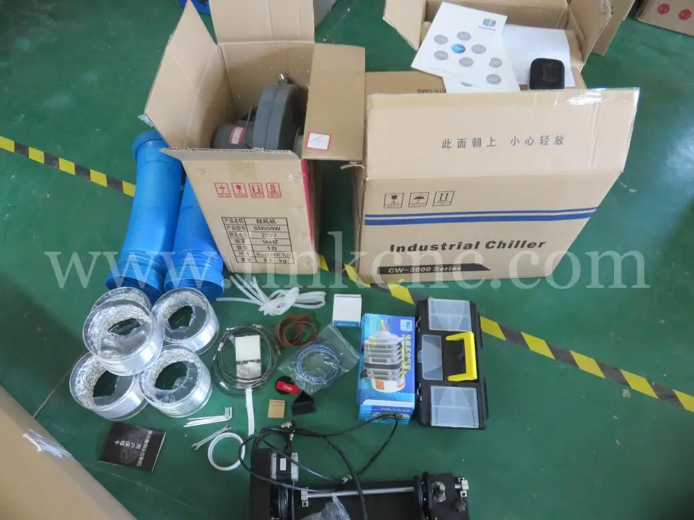 Профессиональный с хорошим лазерная гравюра машина цена/2 года Гарантии/акрил