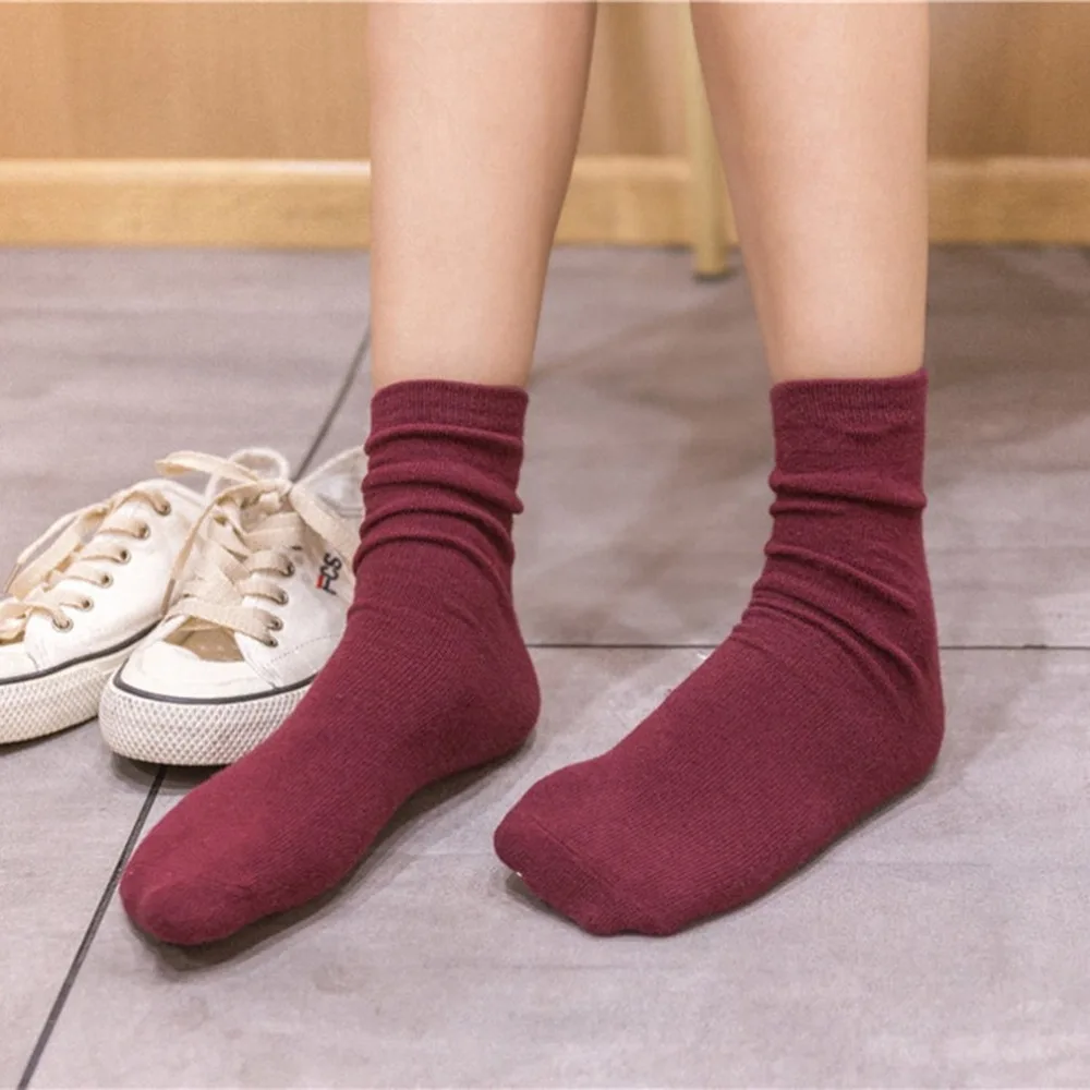 

Women's Socks & Hosiery