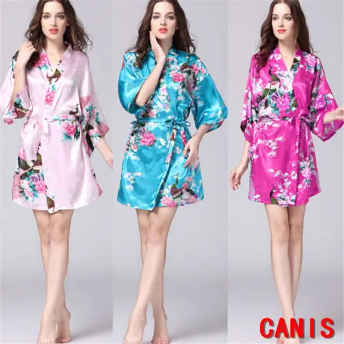 Женский шелковый халат для невесты и подружки пикантный банный с цветочным