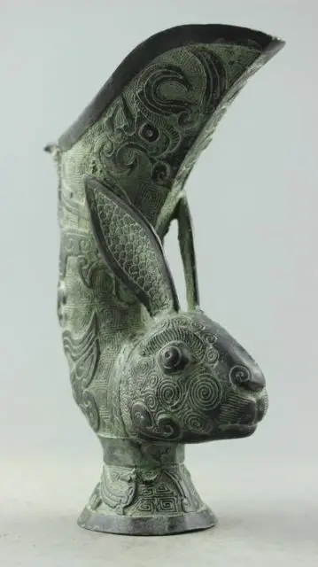 

Elaborate Chinese Collectible Decorated Old Handwork Bronze Rabbit Cup / Vase
