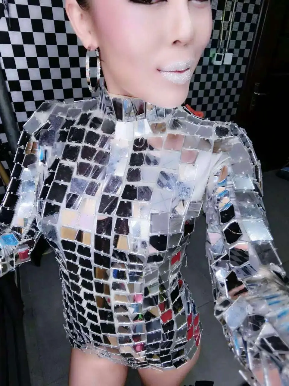 Блестящий зеркальный легкий Цельный боди женский сексуальный серебристый