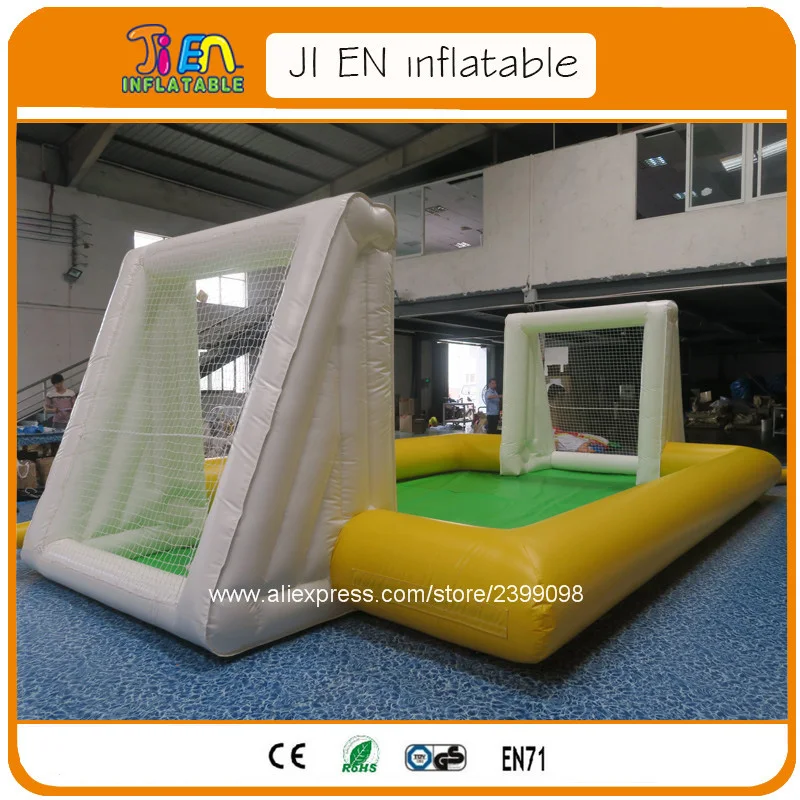 Free shipping inflatable soapy soccer arena / game for children commercial football filed with flooring | Игрушки и хобби