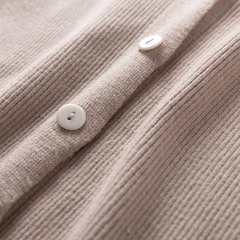 Женский однобортный Кардиган с V-образным вырезом осень 2020 |