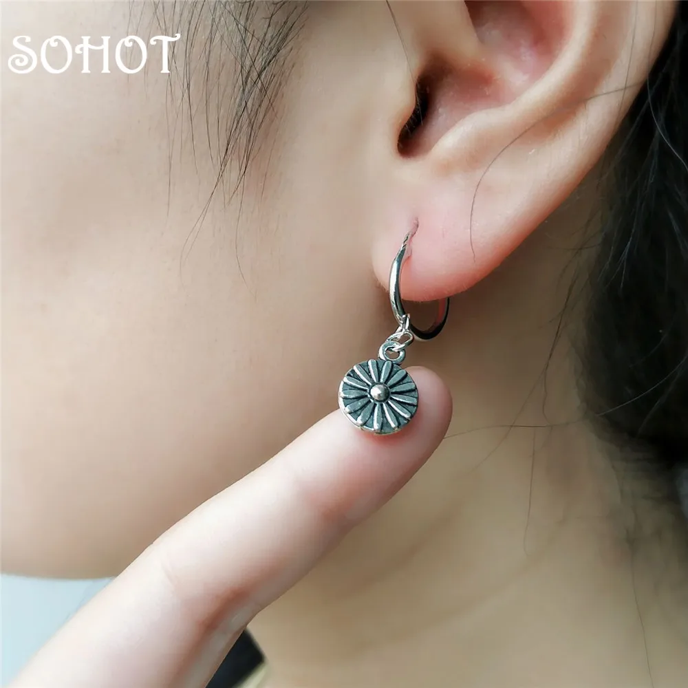Серьги кольца SOHOT в романтическом стиле круглые винтажные тибетские золотистые и