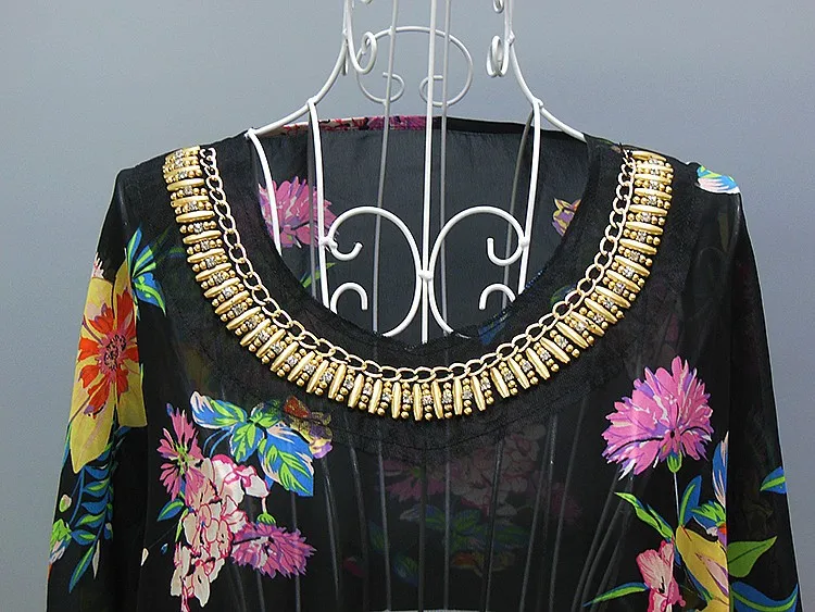 2017New Summer Women Boho Tops Sexy plus size Chiffon Blouse Vintage Flower Print Batwing Sleeve Casual Beach Shirt Chemise 5019 |