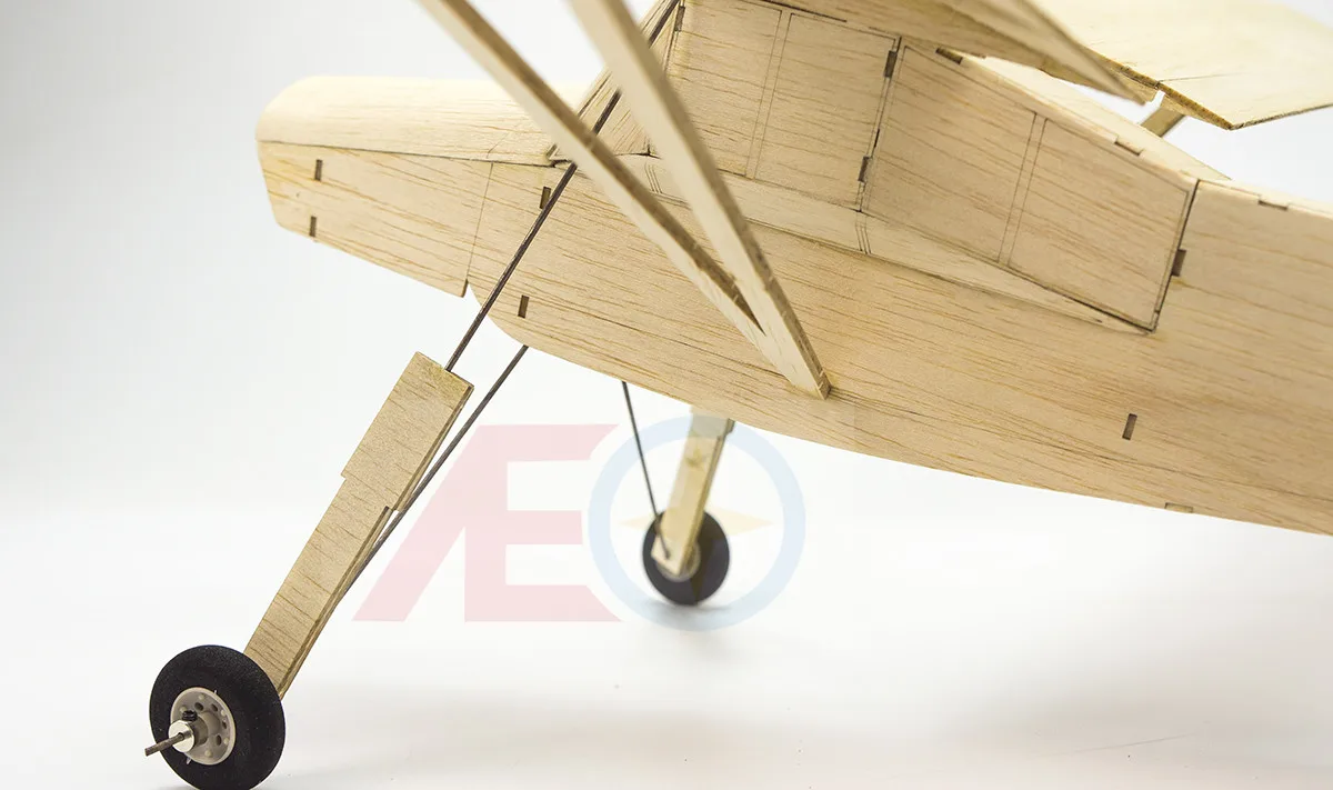 Fieseler Fi 156 Storch размах крыльев 777 мм Balsawood самолет набор лазерная резка набор из пробкового дерева модель самолета DIY строительные игрушки