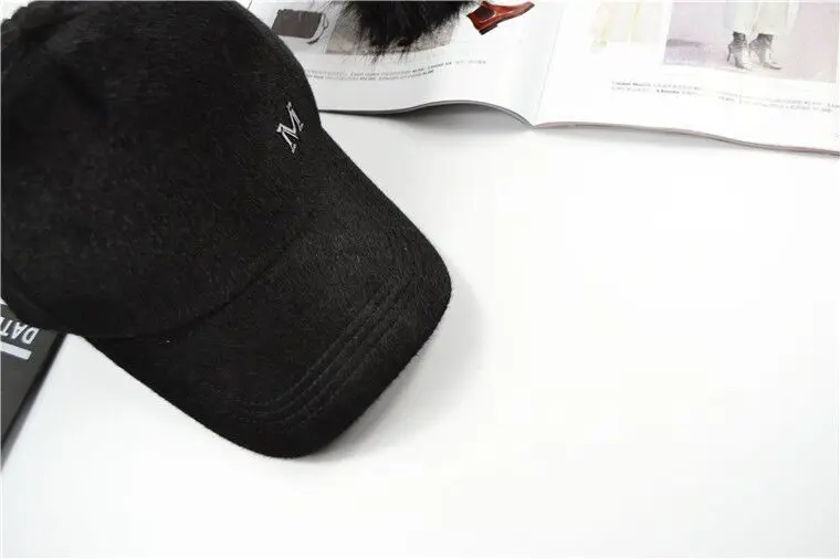 MAERSHEI зимняя женская бейсбольная кепка для волос модная M с буквами Snapback теплый плюшевый шар Корейская женская черная Casqutte Gorras Casu