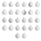 Ожерелье с подвеской из нержавеющей стали с надписью, ожерелье с подвеской с инициалом против коррозии, маленькая круглая ажурная подвеска с надписью, ювелирные аксессуары