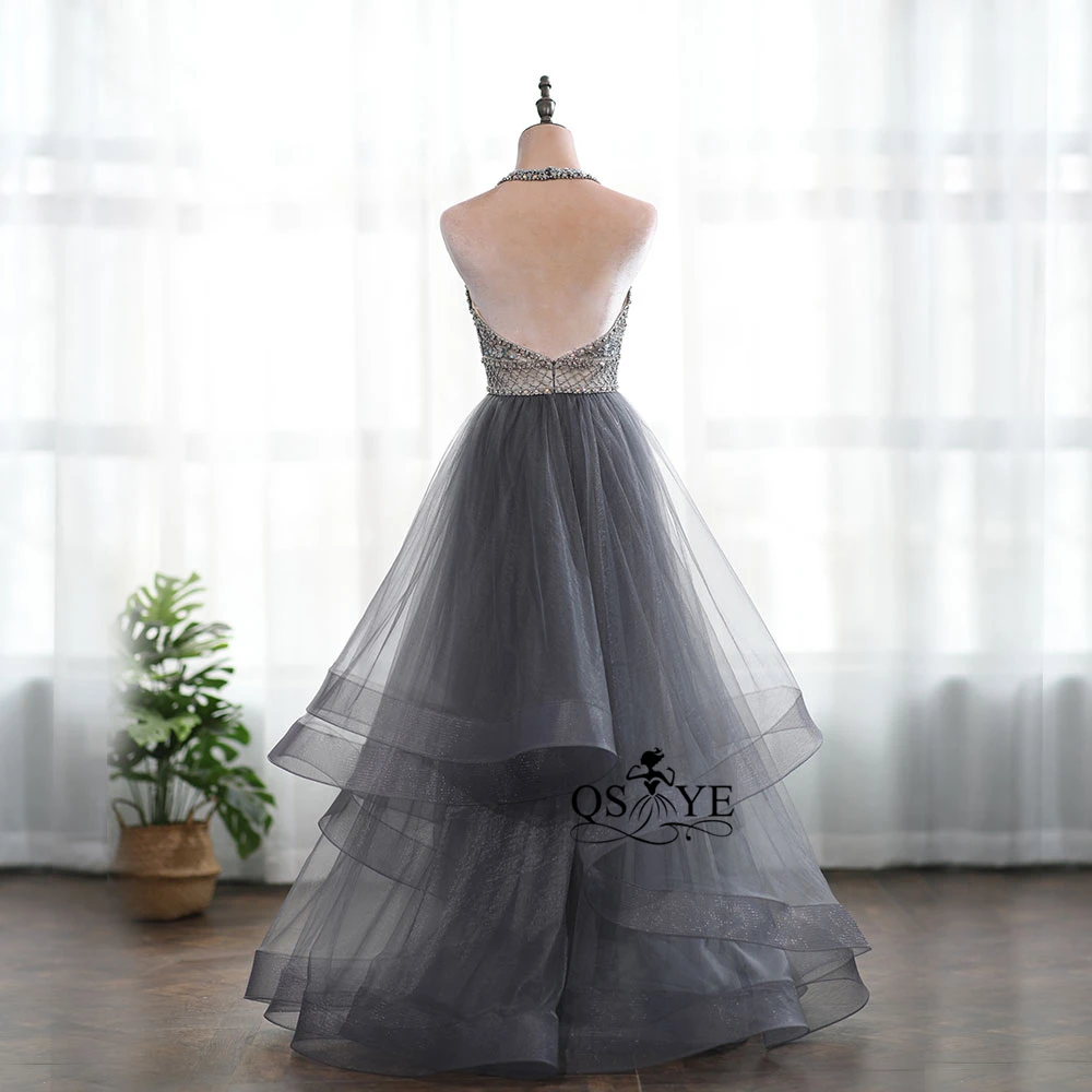 QSYYE вечернее платье с лямкой на шее для выпускного вечера серое объемными цветами