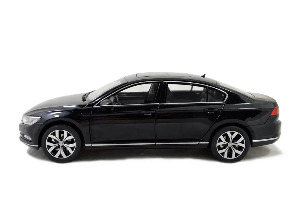 1/18 1:18 Масштаб VW Magotan (Passat B8) 2017 черный статического миниатюрный литья под