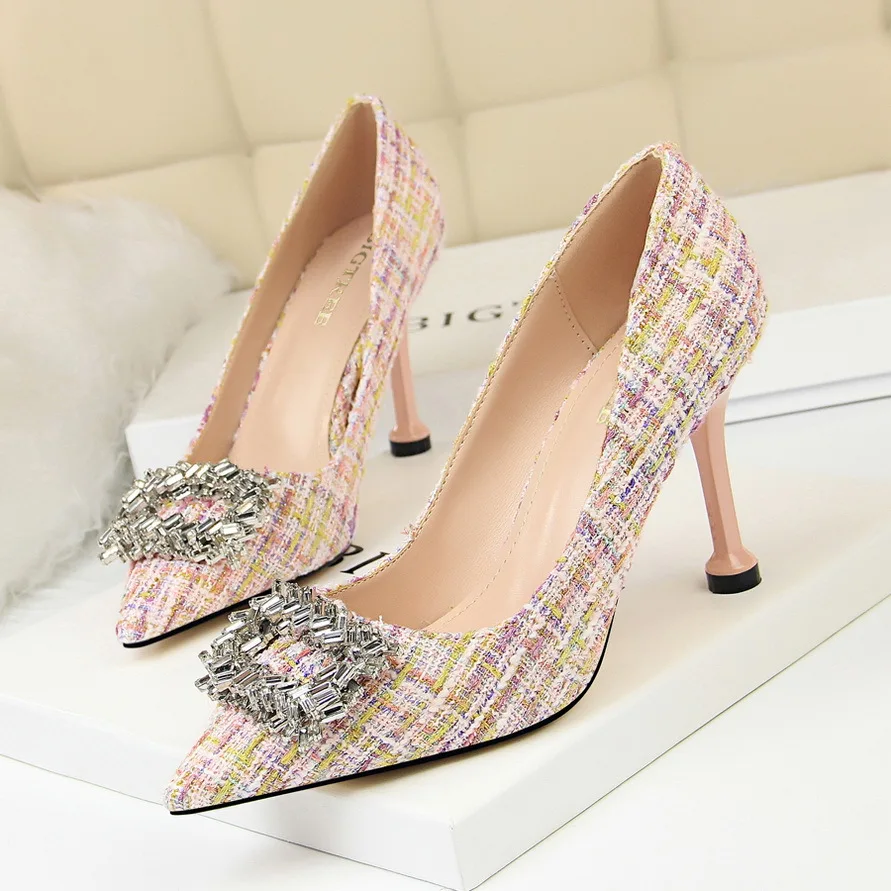 

high heels pumps women shoes Banquet Shoe Sexy Metal Drill luxury women shoes diamonds white to Pointed Toe Basic Super High