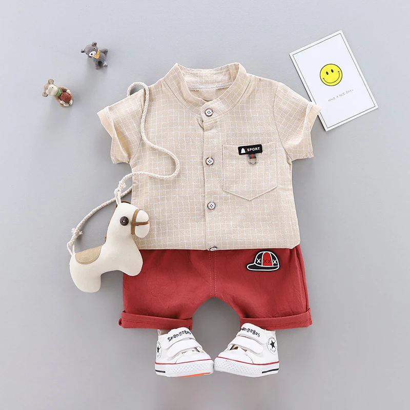 Летняя одежда для маленьких мальчиков футболка с короткими рукавами и