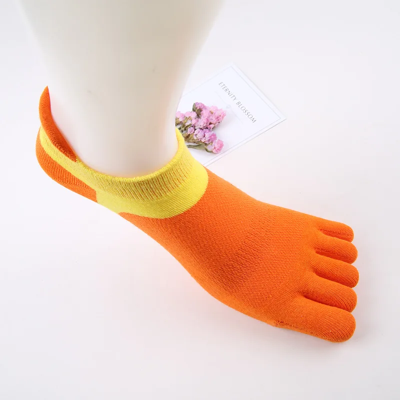 drop shipping hot sale women's cotton Five fingers separate socks Comfortable Short tube deodorant |