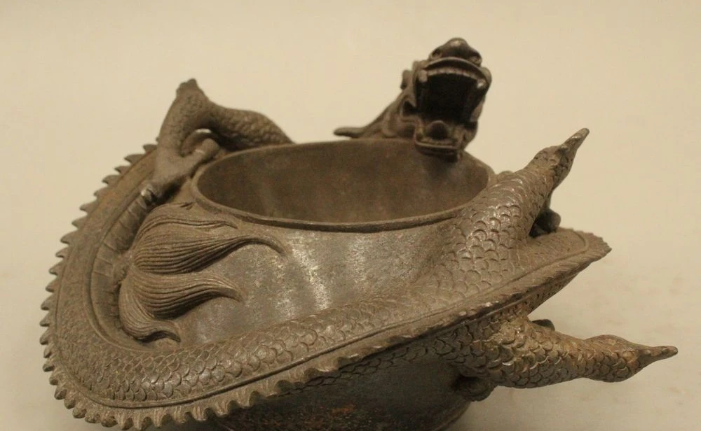 Chinese Folk Purple Bronze Dragon ashtray Bowl marked Dynasty Palace Statue | Дом и сад