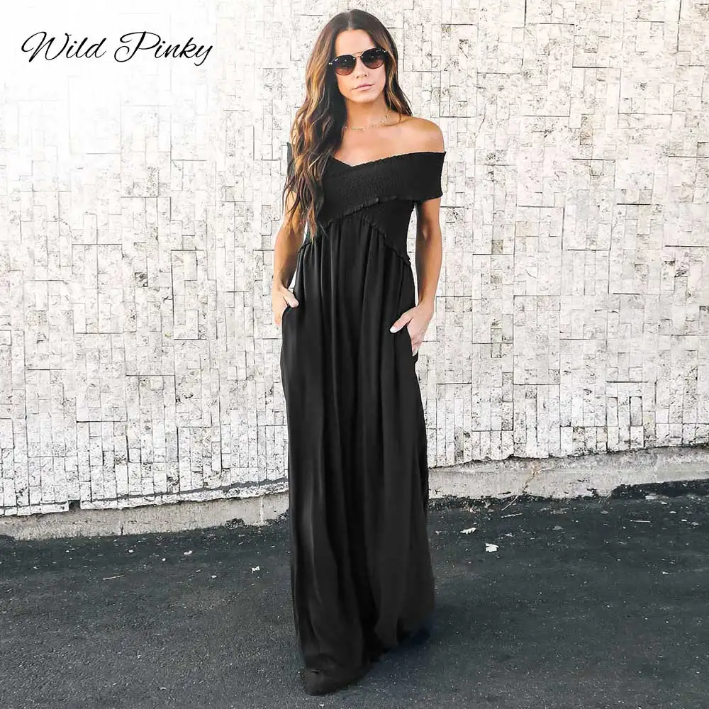 Женское длинное платье с открытыми плечами WildPinky однотонное вечернее без рукавов