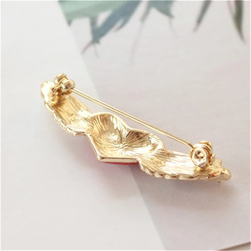 2020 New Japanese and Korean style sleek minimalist Enamel Red Heart Angel Wings Girl Series Fine brooch | Украшения и аксессуары