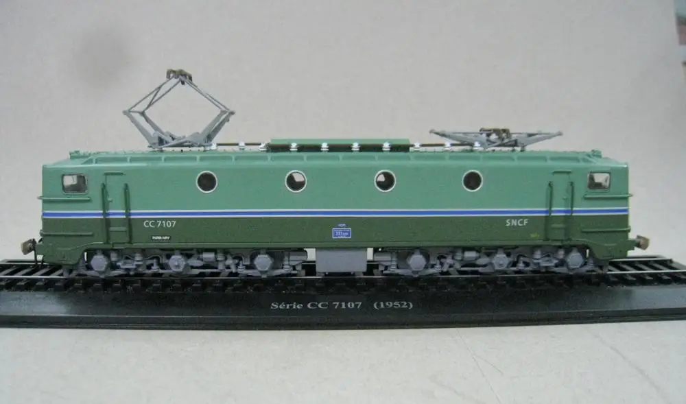 Atlas Saire CC 7107 (1952) поезд 1/87 литая модель| |