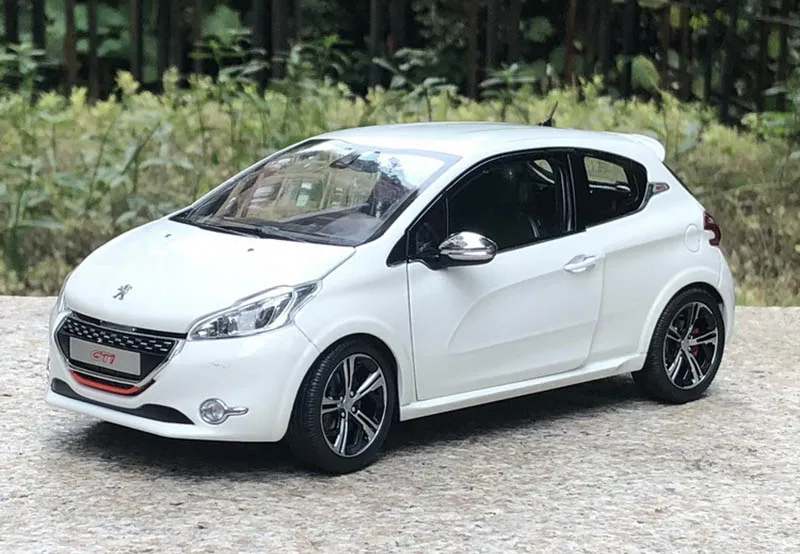 without box 1/18 peugeot 208 GTI литые под давлением металлические Литые автомобили Коллекция игрушек Модель автомобиля игрушки для взрослых детей - Цвет: without box