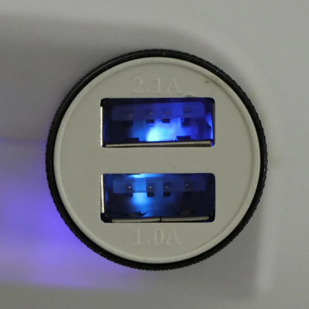 Автомобильное электронное зарядное устройство 2 usb-порта для быстрой зарядки