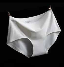 

2018 Ms hot style triangle underwear sexy hip circumference non-trace women AW5793