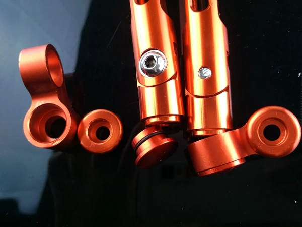 Универсальное алюминиевое зеркало с ЧПУ для мотоциклов черная рамка золотого