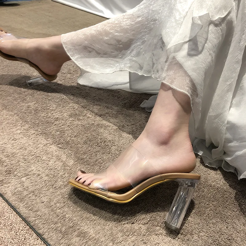 Женские шлепанцы Новинка лета 2019 | Обувь