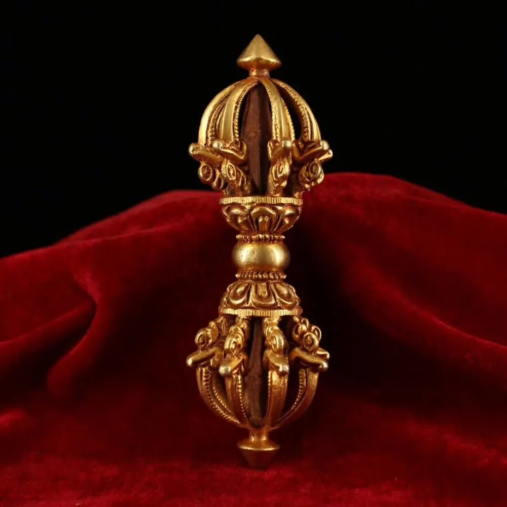 

Высококачественный латунный позолоченный тибетский буддийский пестик Lonng 11,5 см ручной работы, 9 долей