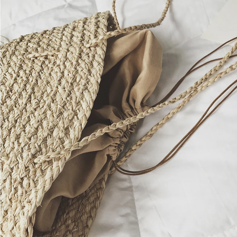Плетеная соломенная сумка в японском и южнокорейском стиле пляжная на плечо из