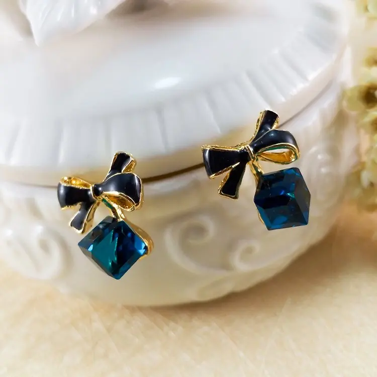 AIWGX Fashion Charm Exquisite Blue Crystal Cubic Zircon Cube Rubik's Bow Earrings For Women's Jewelry | Украшения и