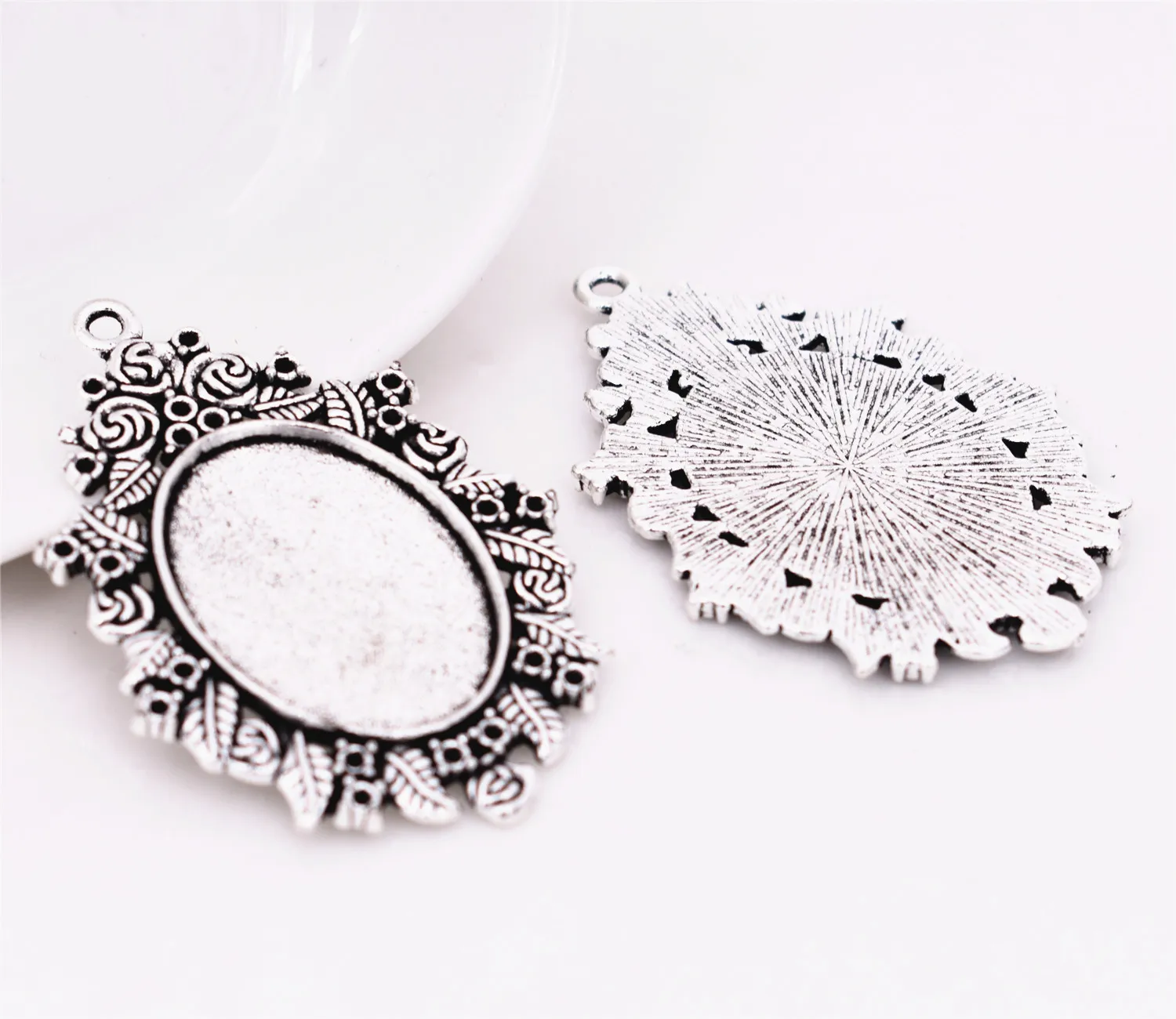 

New Fashion 4pcs 18x25mm Inner Size Antique Silver Plated Flower Style Cabochon Base Cameo Setting Charms Pendant-A4-43
