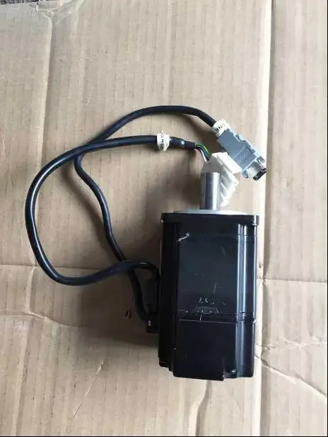 

Motor SGMAH-A5AAA21 , Used one , 90% appearance new , 3 months warranty , fastly shipping
