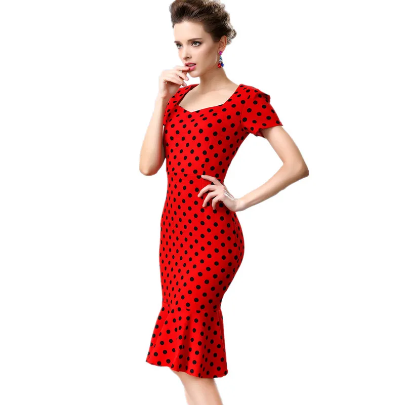 Женское платье карандаш в клетку летнее облегающее большого размера для